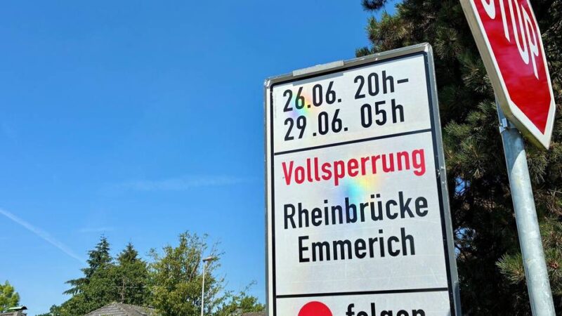 Wegen Bauarbeiten: Emmericher Brücke gesperrt – Autos müssen über Rees fahren