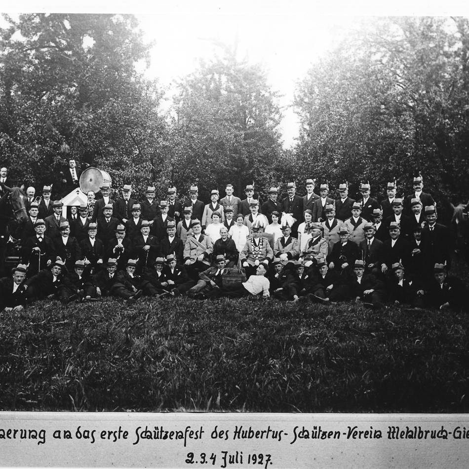 Jubiläum und Schützenfest in Langenfeld: Hubertusschützen feiern 100-jähriges Bestehen