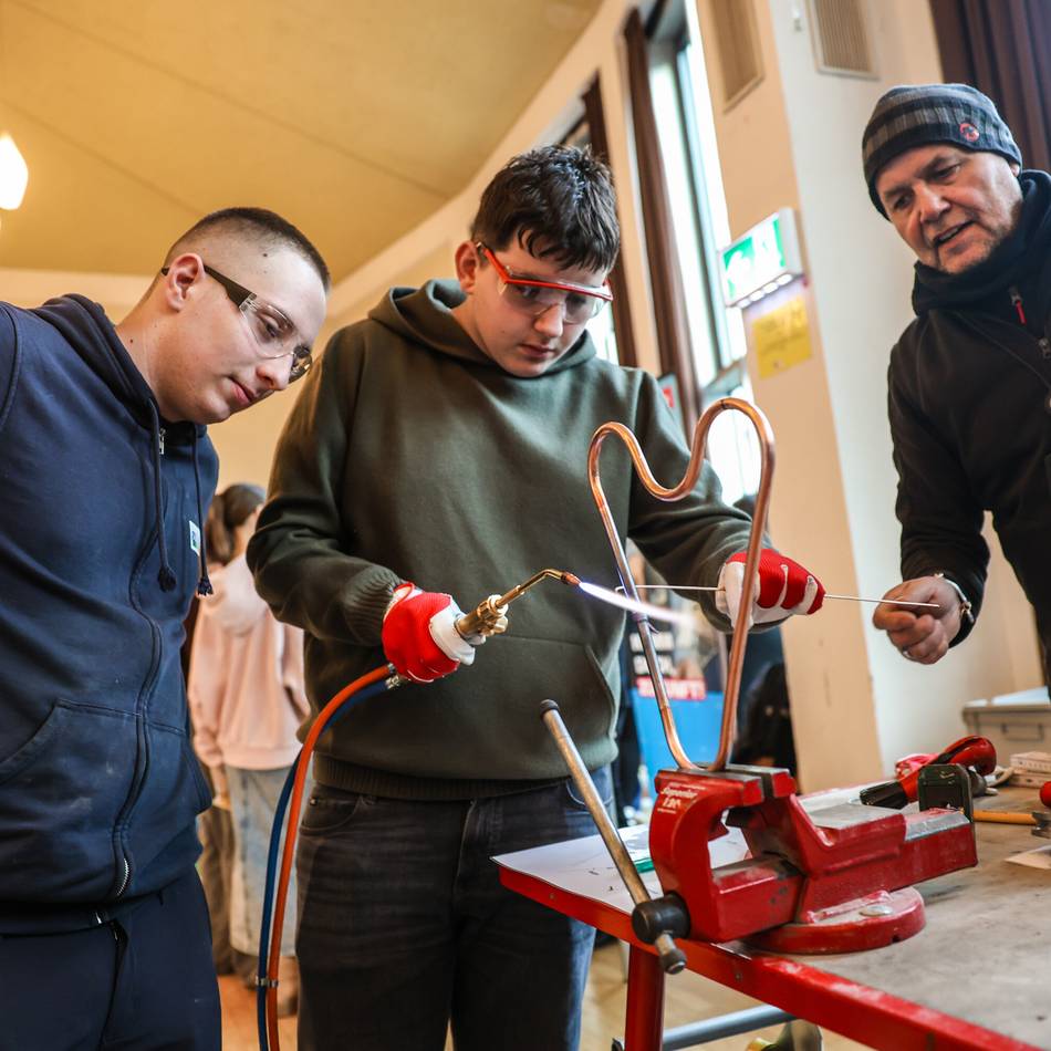 Schule in Düsseldorf: Gelernt wurde früher in einem Zimmer über der Kneipe