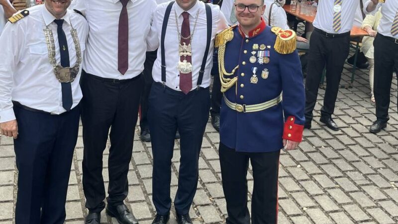 Brauchtum in Meerbusch: Das ist der neue Stadtschützenkönig von Meerbusch
