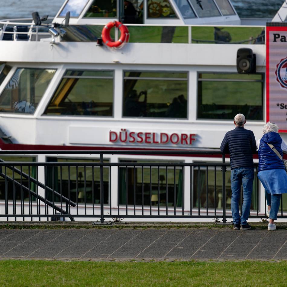 Schifffahrt auf dem Rhein: Die Weisse Flotte schränkt ihr Angebot in Düsseldorf noch weiter ein