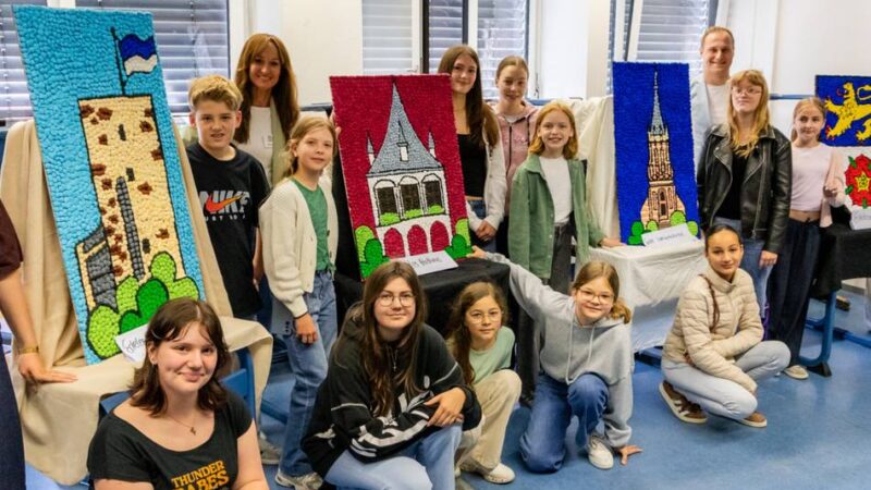 Schulfest am Erkelenzer Cornelius-Burgh-Gymnasium: CBG-Schüler denken 700 Jahre Stadtgeschichte neu