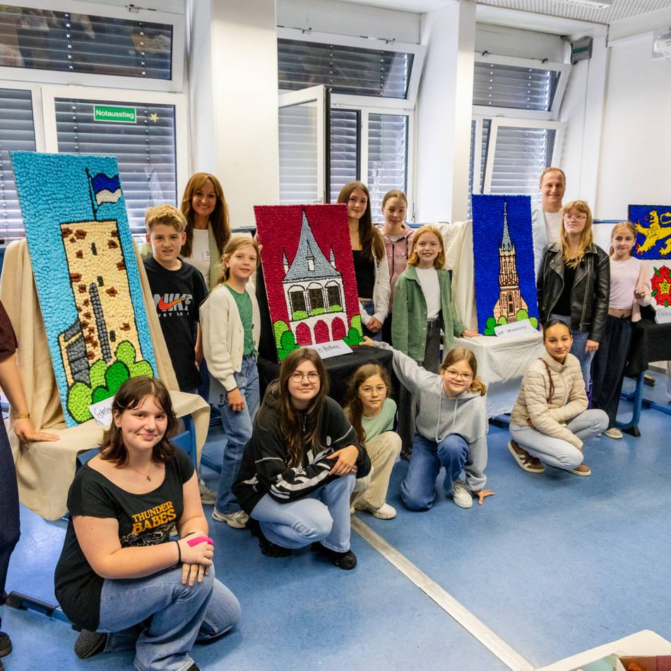 Schulfest am Erkelenzer Cornelius-Burgh-Gymnasium: CBG-Schüler denken 700 Jahre Stadtgeschichte neu