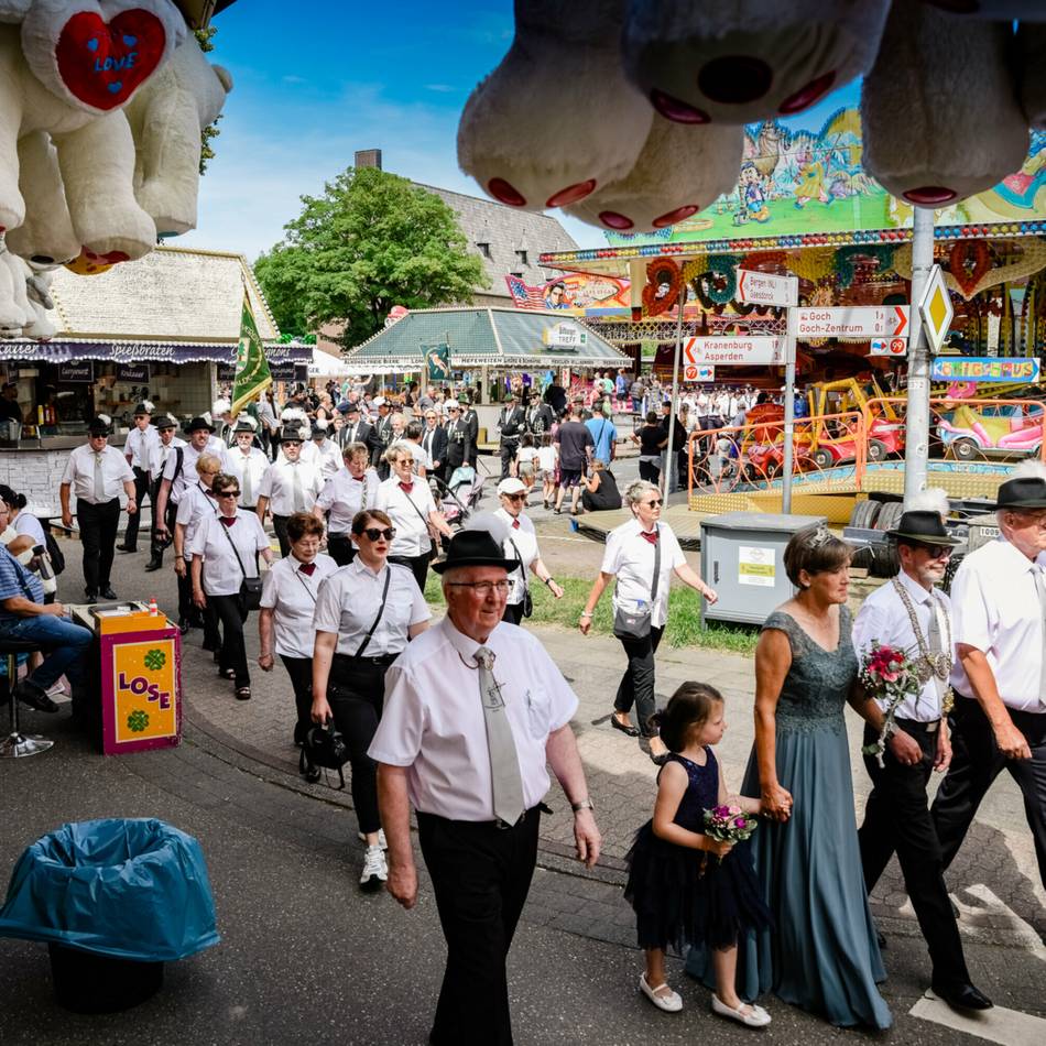 38 Geschäfte sind an Bord: So wird die Gocher Kirmes rund um den Markt