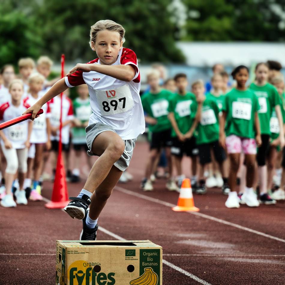 Leichtathletik in Langenfeld: 216 Grundschüler kämpfen um den Leichtathletik-Cup