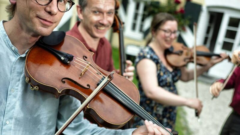 Musik in Langenfeld: Konzert in der Wasserburg Haus Graven ganz nach englischer Tradition