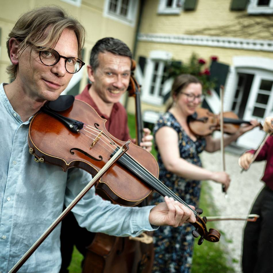 Musik in Langenfeld: Konzert in der Wasserburg Haus Graven ganz nach englischer Tradition