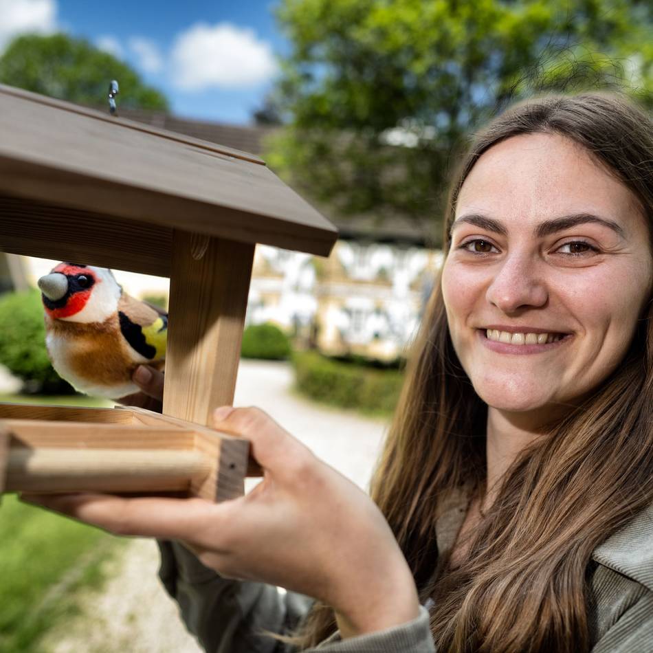 Klimaschutz in Langenfeld: Kinder basteln eine Klimawaage