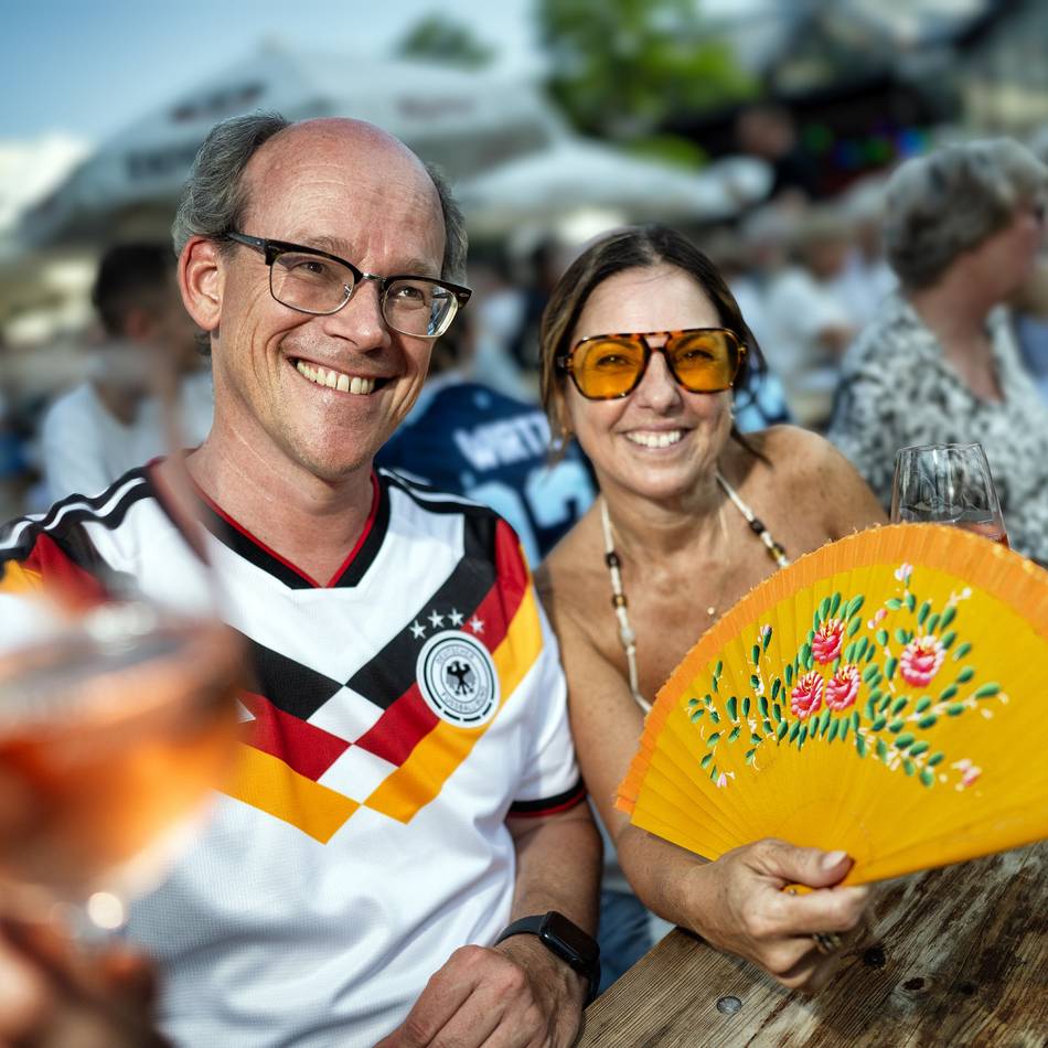 Marktplatz Langenfeld: Schoppenfest trotz Hitze ein voller Erfolg