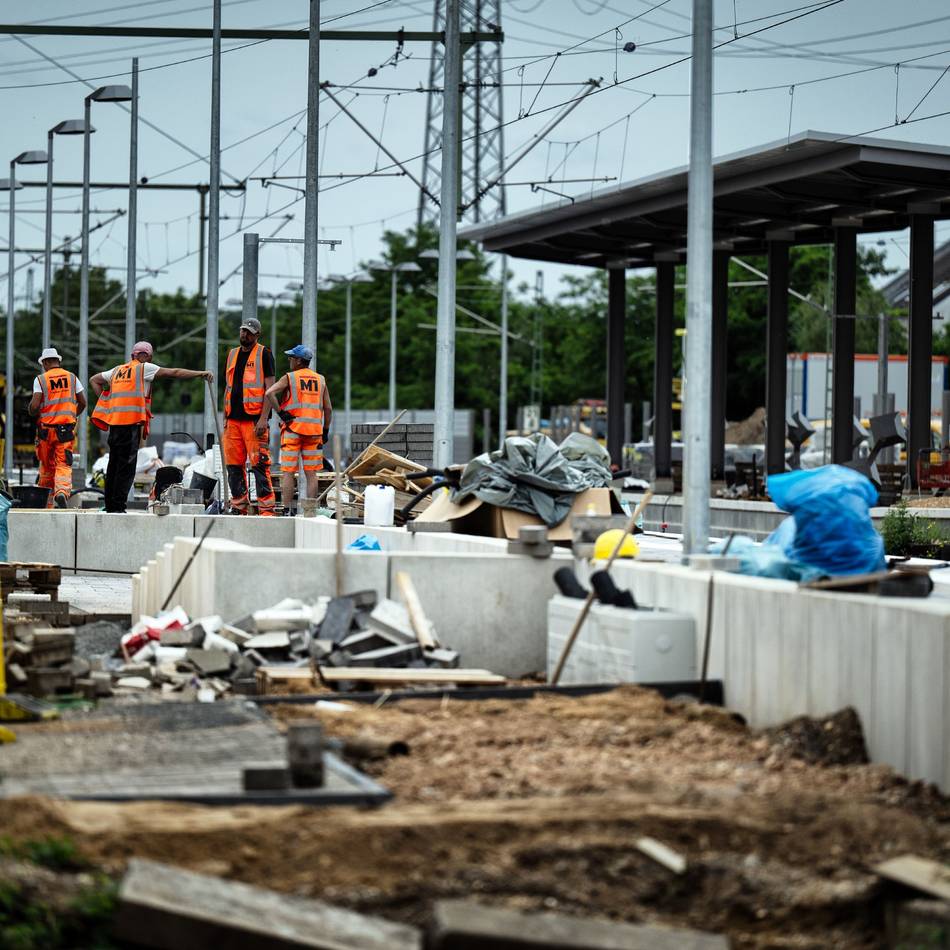 Sanierungsstau an Halt in Leverkusen: SPD drängt auf Ortstermin mit Bahn in Manfort