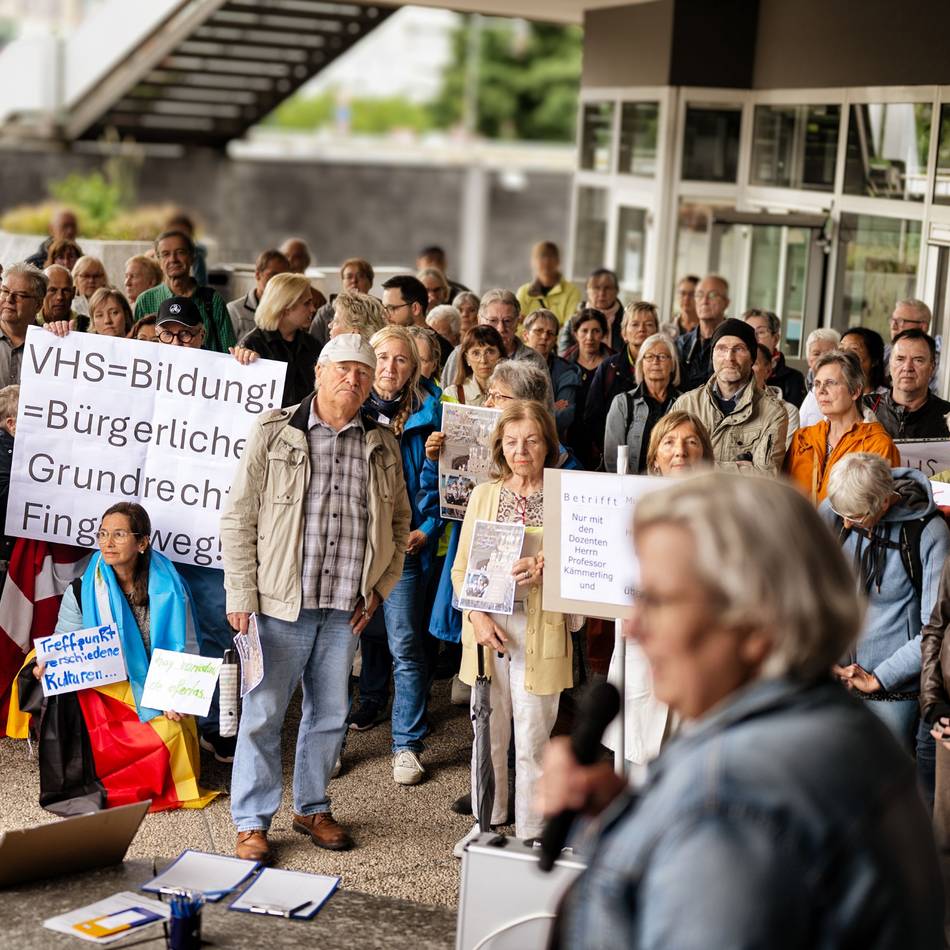 Finanzkrise in Leverkusen mit Folgen: Neuer Protest gegen Sparkurs der Stadt