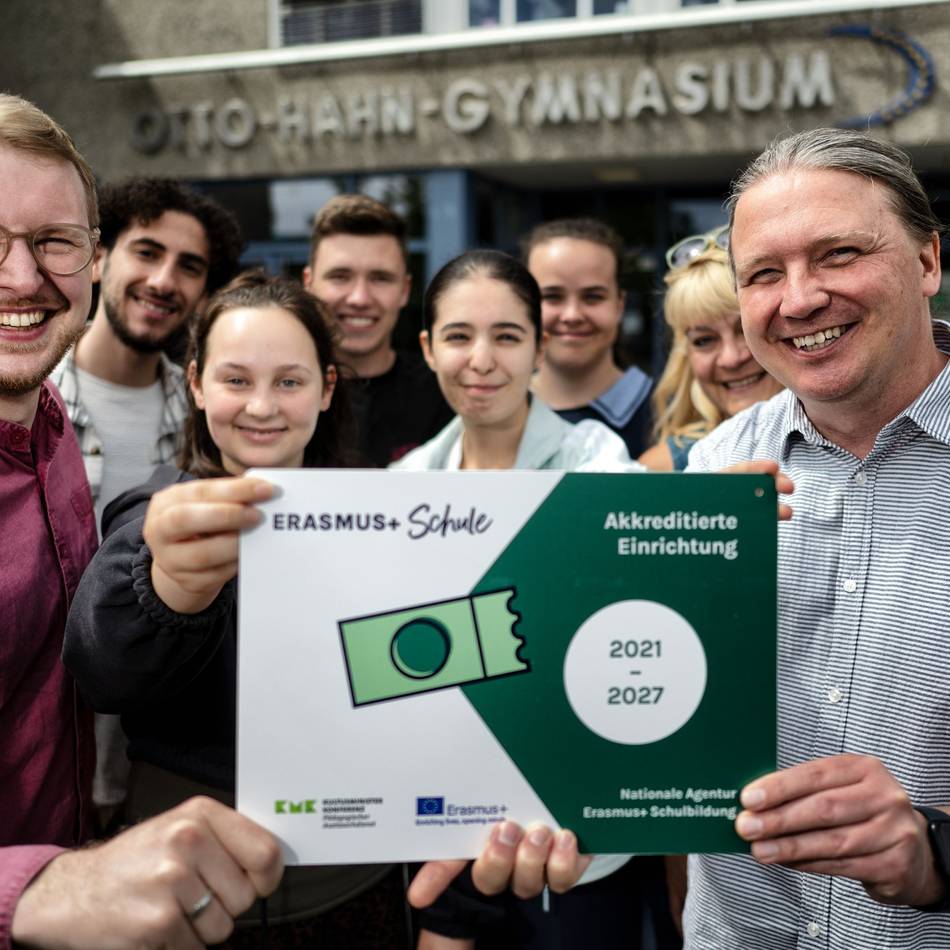 Europa hautnah: Monheimer Otto-Hahn-Gymnasium erhält Erasmus-Akkreditierung