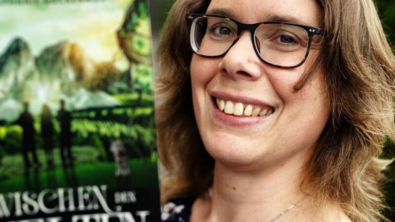 Autorin aus Monheim: Stephanie Guckenmus veröffentlicht zweiten Band ihrer Fantasy-Triologie