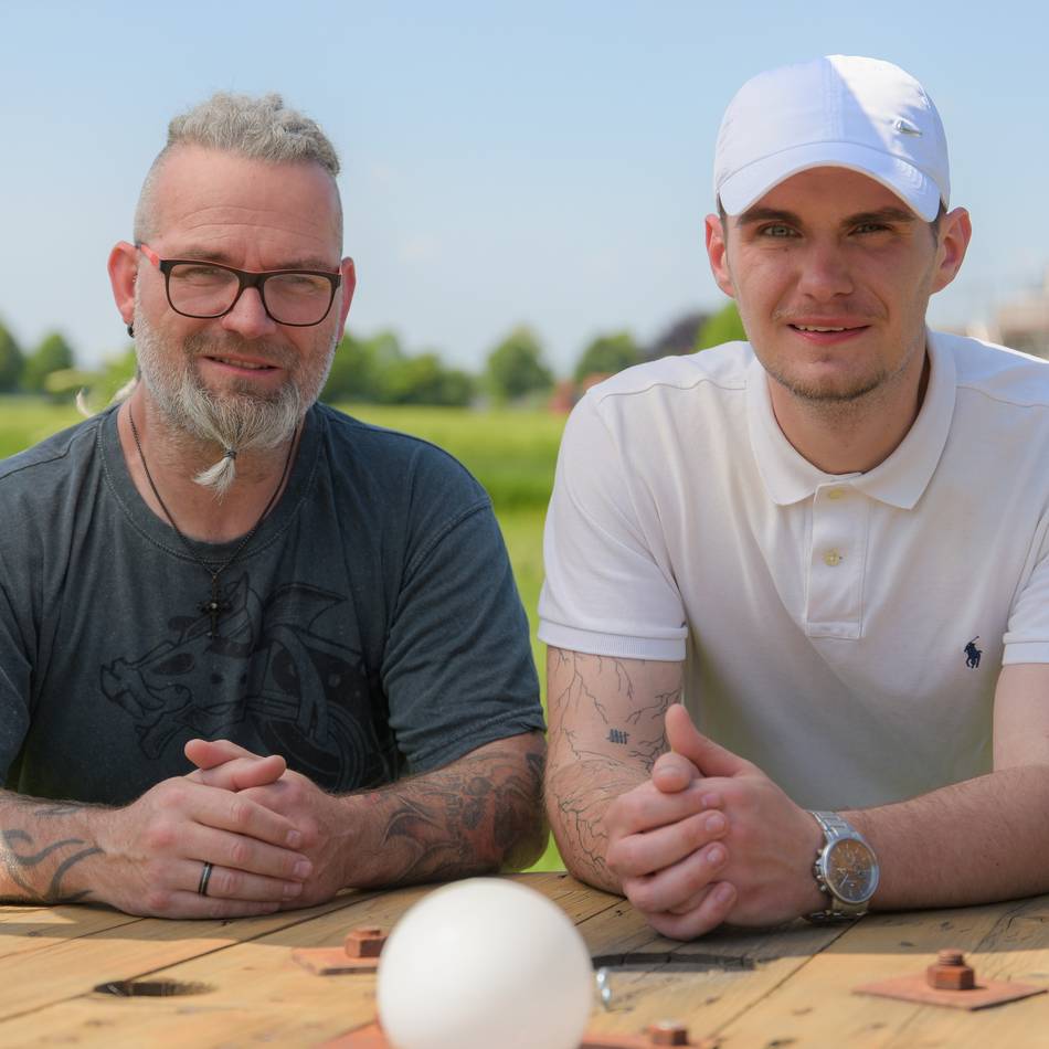Nach schwerem Verkehrsunfall auf der B9: Das zweite Leben des Felix Strohschän