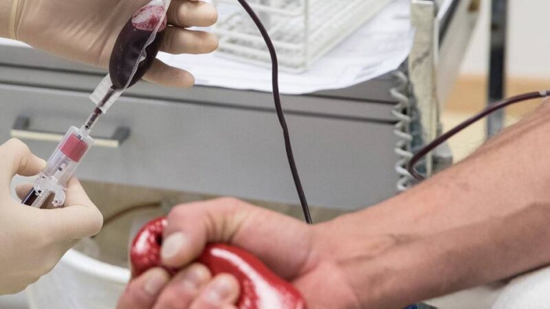 Blutspende-Marathon in Hilden:  „Blut kann man eben nicht ersetzen oder künstlich herstellen“