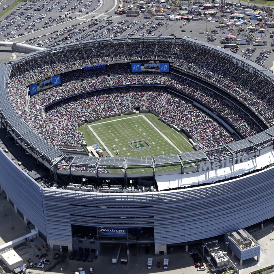 Vom MetLife Stadium: Wenn’s auf der Schiene nicht klappt – Boote als Notfallplan für den WM-Transport