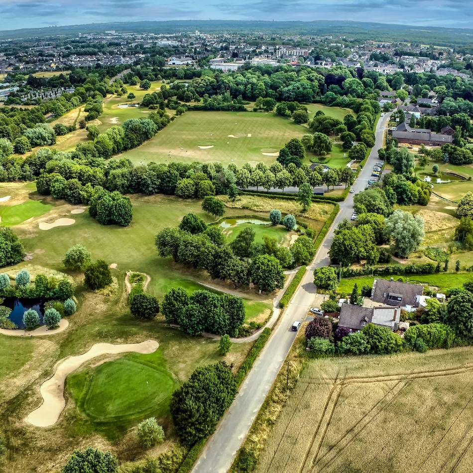 Lions Club Langenfeld: Benefiz-Golfturnier sammelt Spenden für Kriegskinder