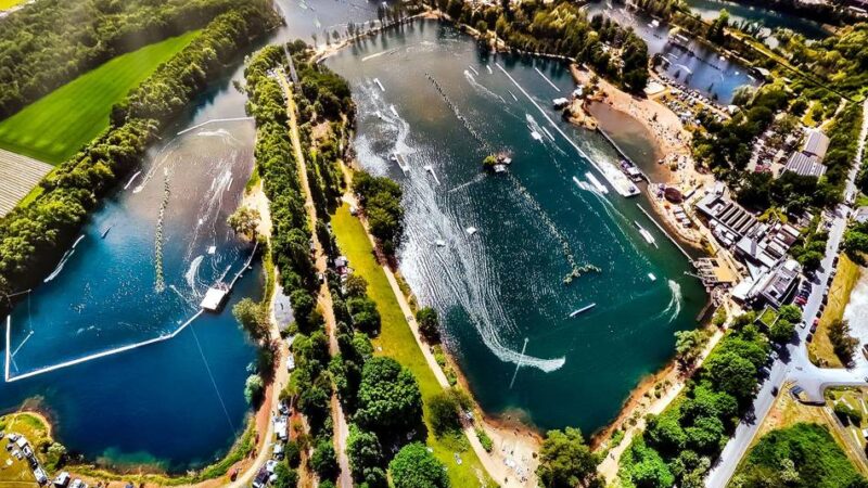 Jubiläum in Langenfeld: Wasserskianlage feiert 50 Jahre mit großem Seefest