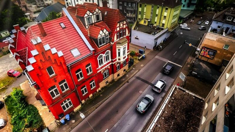 Wohnraum kontra Stadtbild in Leverkusen: Denkmalschutz für Schillerstraßen-Villa? Prüfung läuft