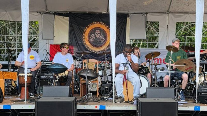Burgbeats in Erkelenz: Bands spielen für Jugendliche mit Handicap