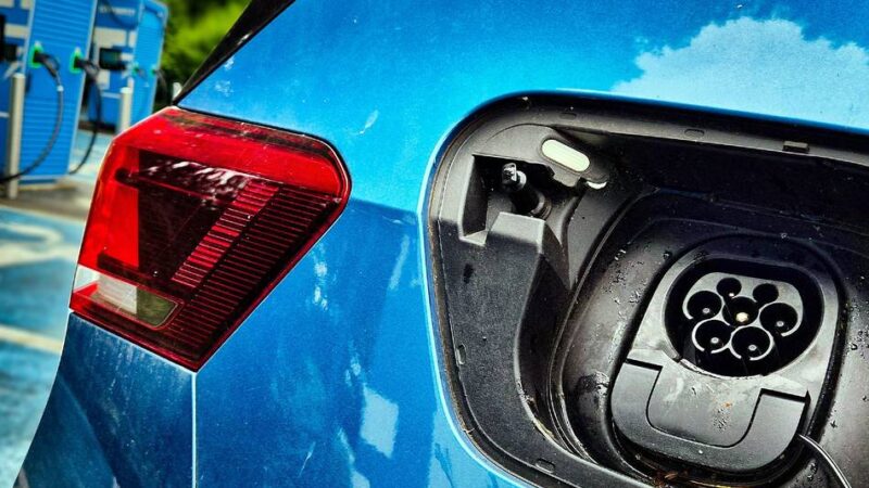 E-Mobilität in Langenfeld: Stadt plant mehr Ladepunkte bis 2030
