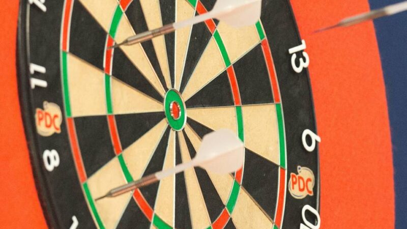 Premiere in Korschenbroich: Erstmals Stadtmeisterschaft im Darts
