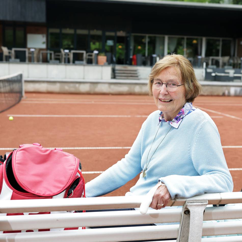 Tennis: Teamchefin mit 85: Monika Eickenberg hält Damen 65 zusammen