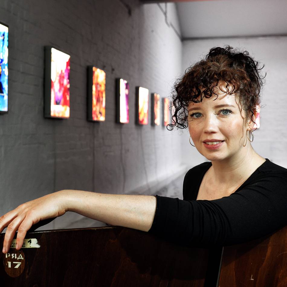 Ausstellung in Hilden: Wenn Aquarellfarbe die KI hinters Licht führt
