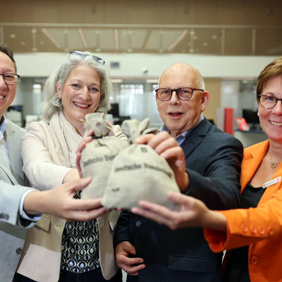 Neujahrskonzerte in Mettmann und Wülfrath: Lions Club übergibt Spende an Musikschule und SKFM