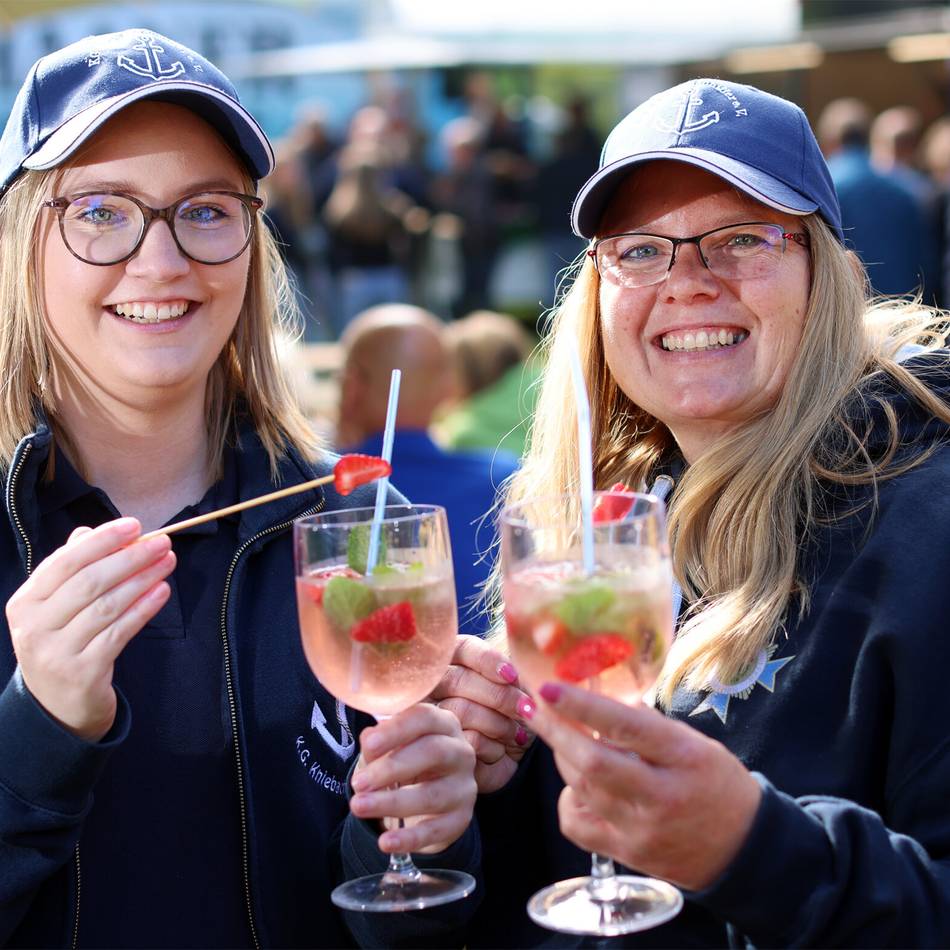 Feiern in Hilden: Viel Spaß bei Schlagerparty und Angerfest