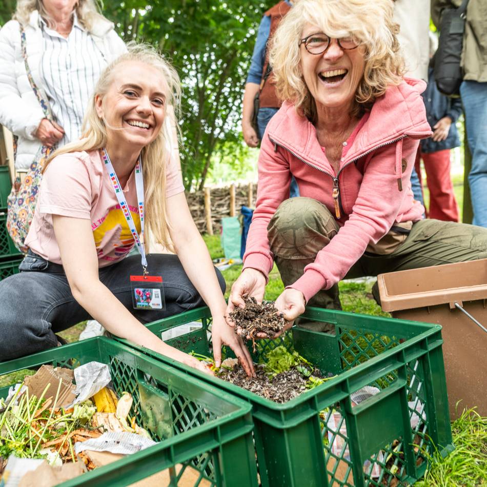 Recycling-Projekt in Neuss: Die Laga hat jetzt ein Wurmhotel