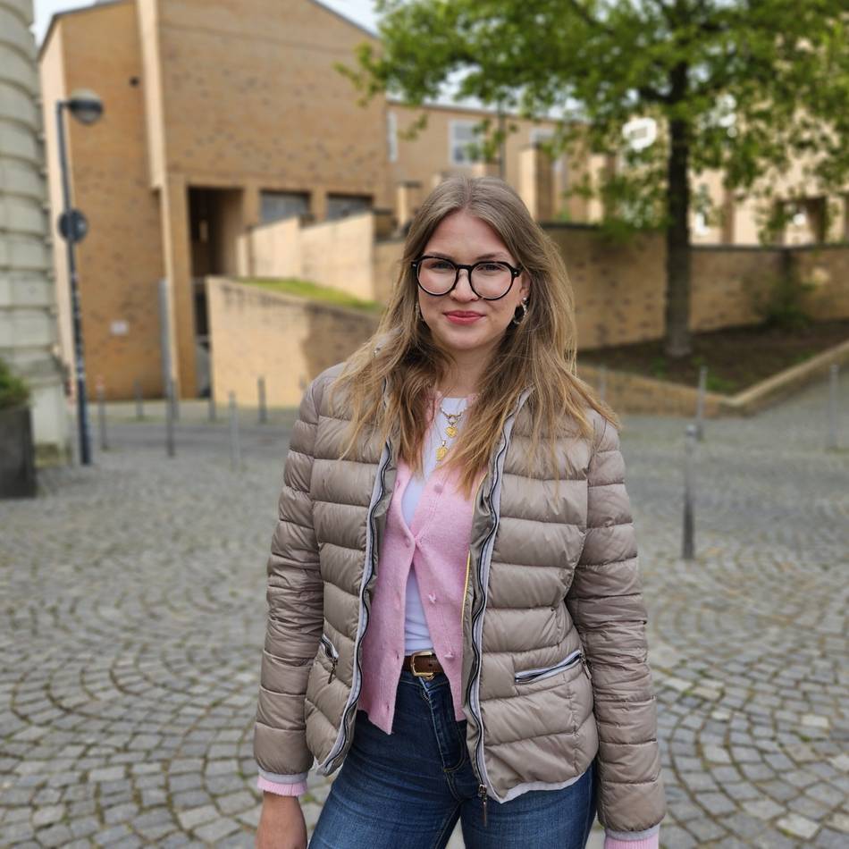 Schülerinnen aus Mönchengladbach berichten: Traum vom Abiball – „teuerstes Angebot war 60.000 Euro“