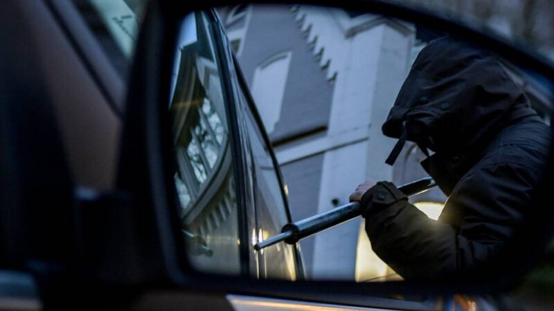 In Mettmann gestohlener Ford Kuga: Autodieb nach Verfolgungsjagd gestellt