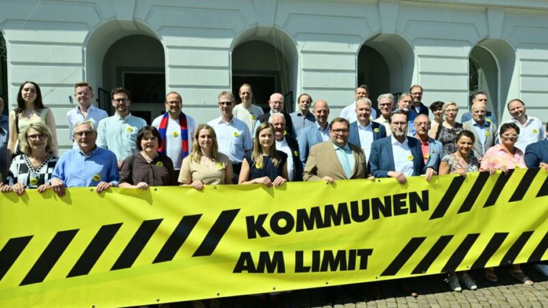Protest in Krefeld: „Die Kommunen sind nicht die Bad Banks dieses Landes“