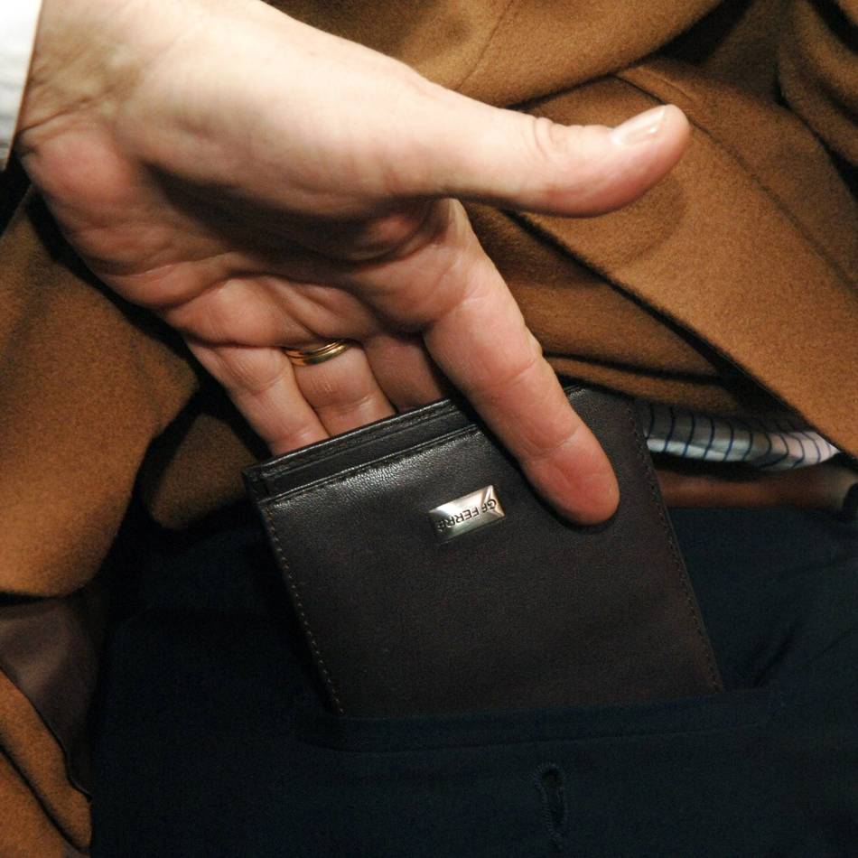 Polizei im Oberbergischen Kreis: Schutz vor Betrügern und Taschendieben