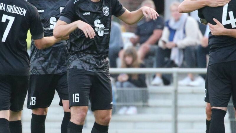 Hochspannung in der Bezirksliga: Neuwerk bekommt Meister-Chance am letzten Spieltag, Brüggen bleibt an Odenkirchen dran