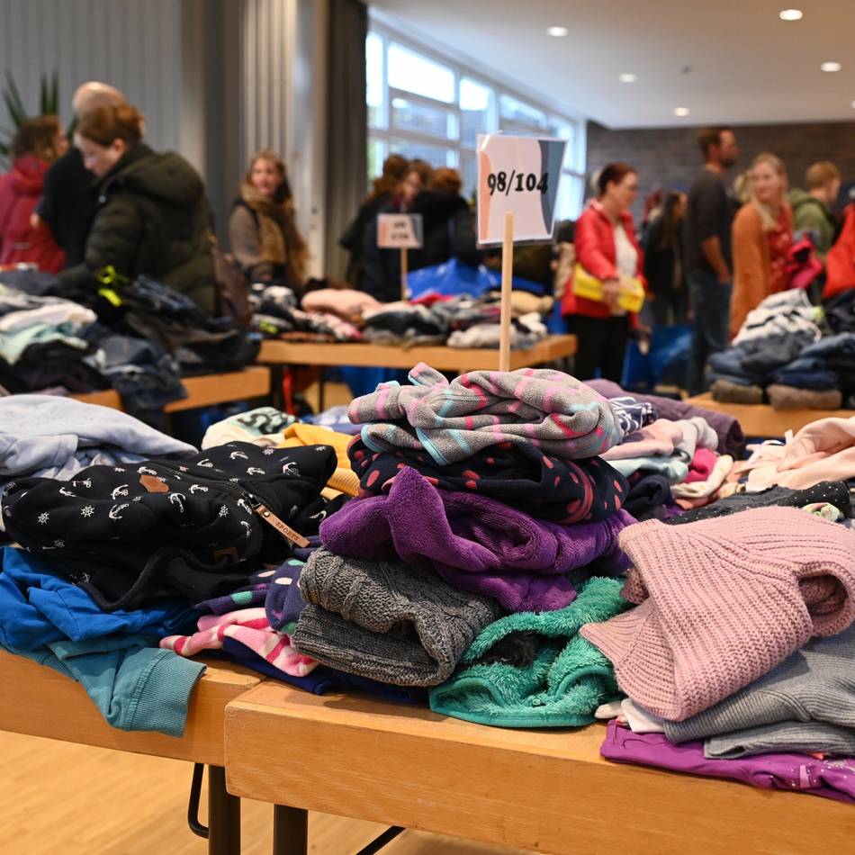 Verein „Zukunft Jugend“ in Hückeswagen: Premiere für den Frauensachenbasar
