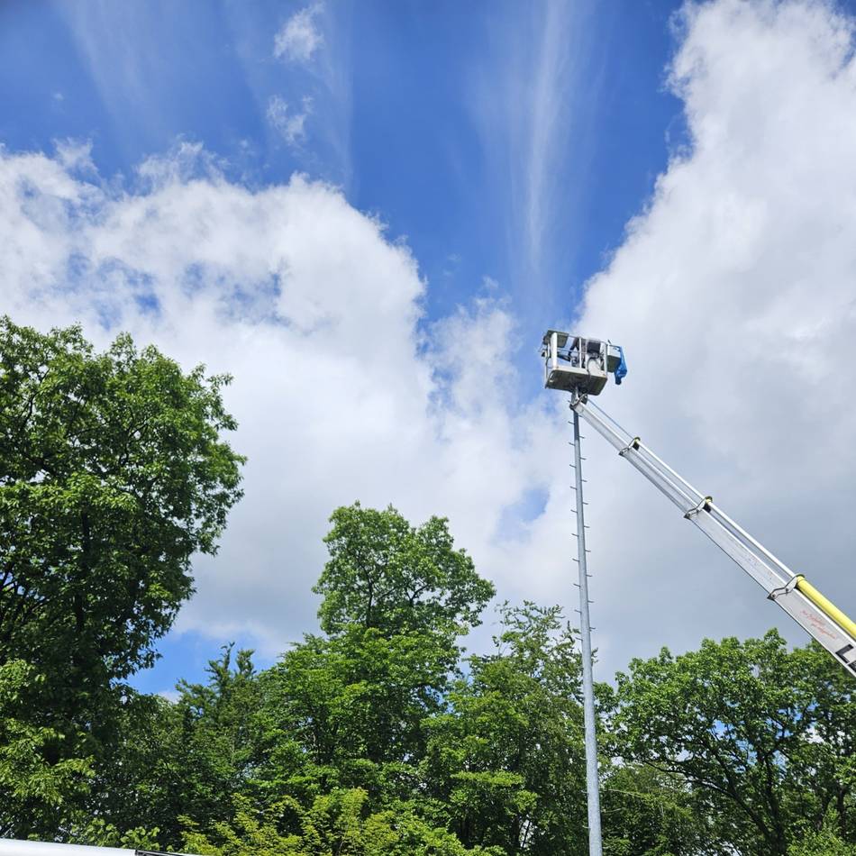 Sportstätten in Radevormwald: LED-Flutlichtanlagen für Sportplätze Kollenberg und Brede