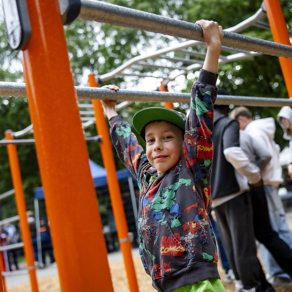 Neue Outdoor-Anlage in Düsseldorf: „Urban-Sport-Arena“ in Hassels ist in Betrieb