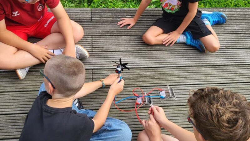 Sommerferienprogramm auf :metabolon: „Plastic Planet“ und „Energie erleben“