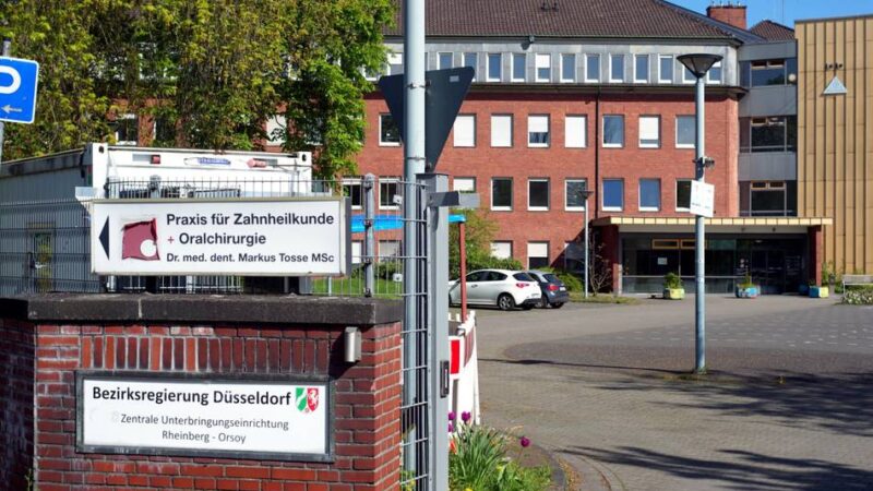 Zentrale Unterbringungs-Einrichtung in Rheinberg: DRK-Gesellschaft betreut jetzt die Flüchtlinge in Orsoy