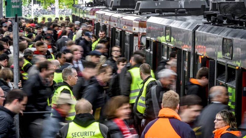 Stresstest für Düsseldorf: Kirmes und Konzerte bringen Rheinbahn ans Limit