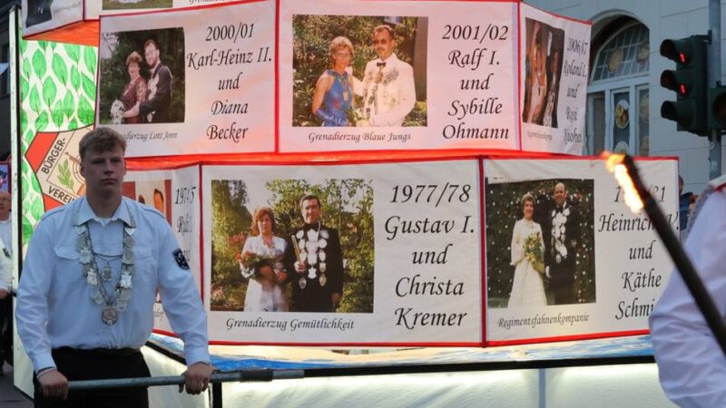 Sommerbrauchtum in Grevenbroich: Kapellener Schützen feiern runden Geburtstag und Oberst-Debüt