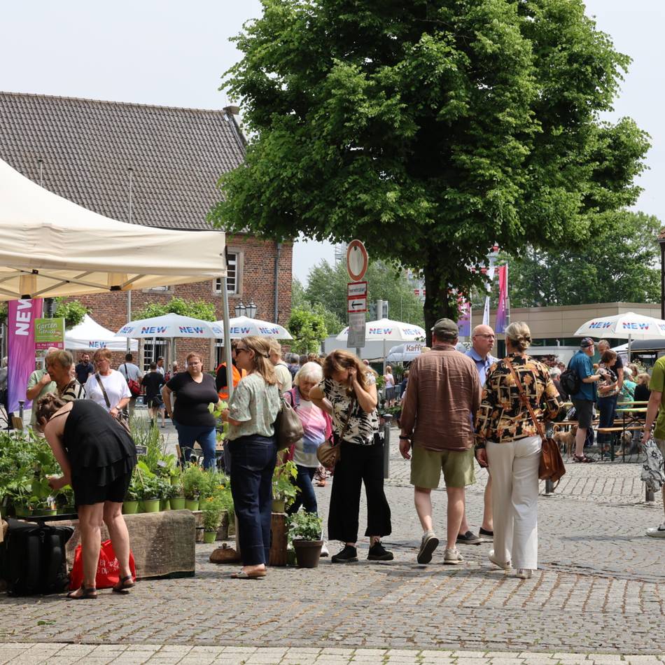 Veranstaltung in Grevenbroich: „Garten-Genuss“ bringt Park-Ambiente direkt ans Alte Schloss
