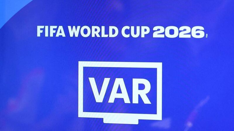 Nach Wirbel um TV-Szene: „Unterbewusstes Zucken“ – VAR von DFB-Spiel erklärt umstrittene Geste