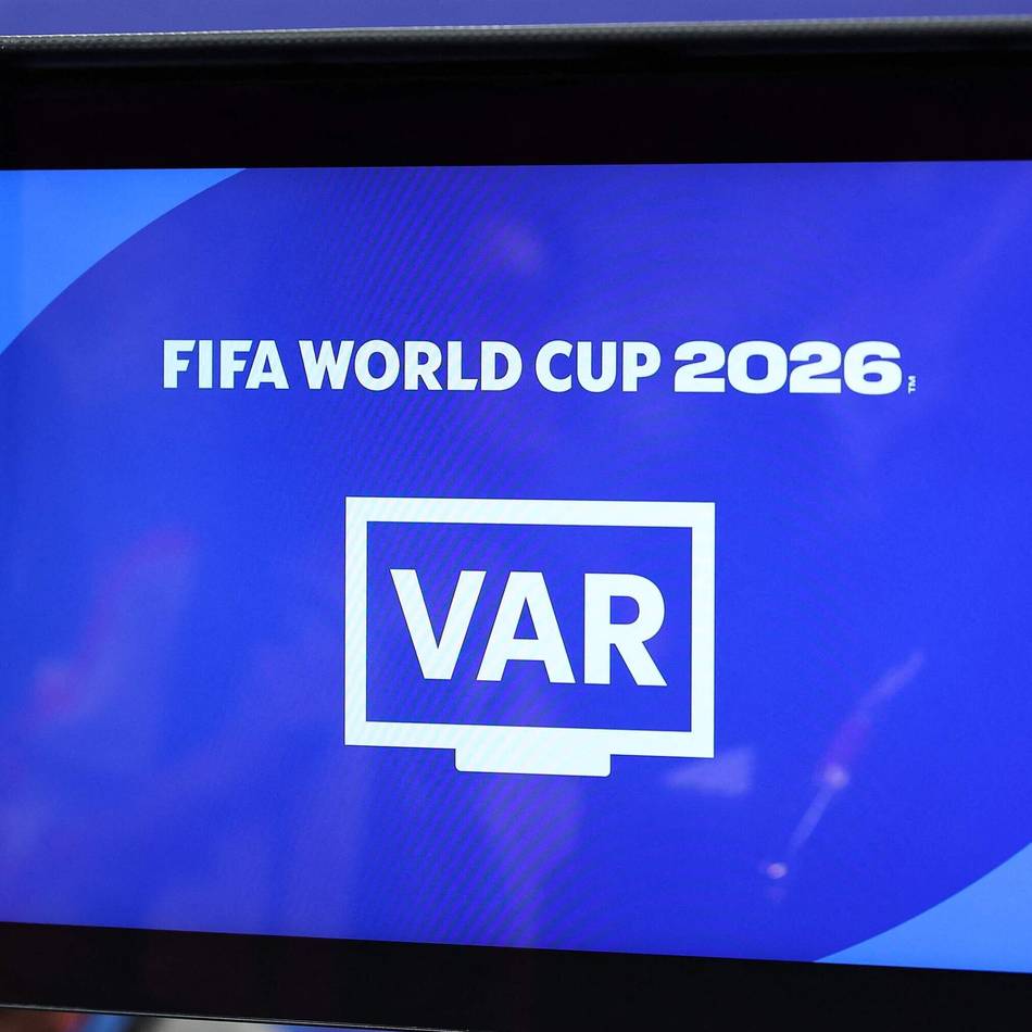 Nach Wirbel um TV-Szene: „Unterbewusstes Zucken“ – VAR von DFB-Spiel erklärt umstrittene Geste