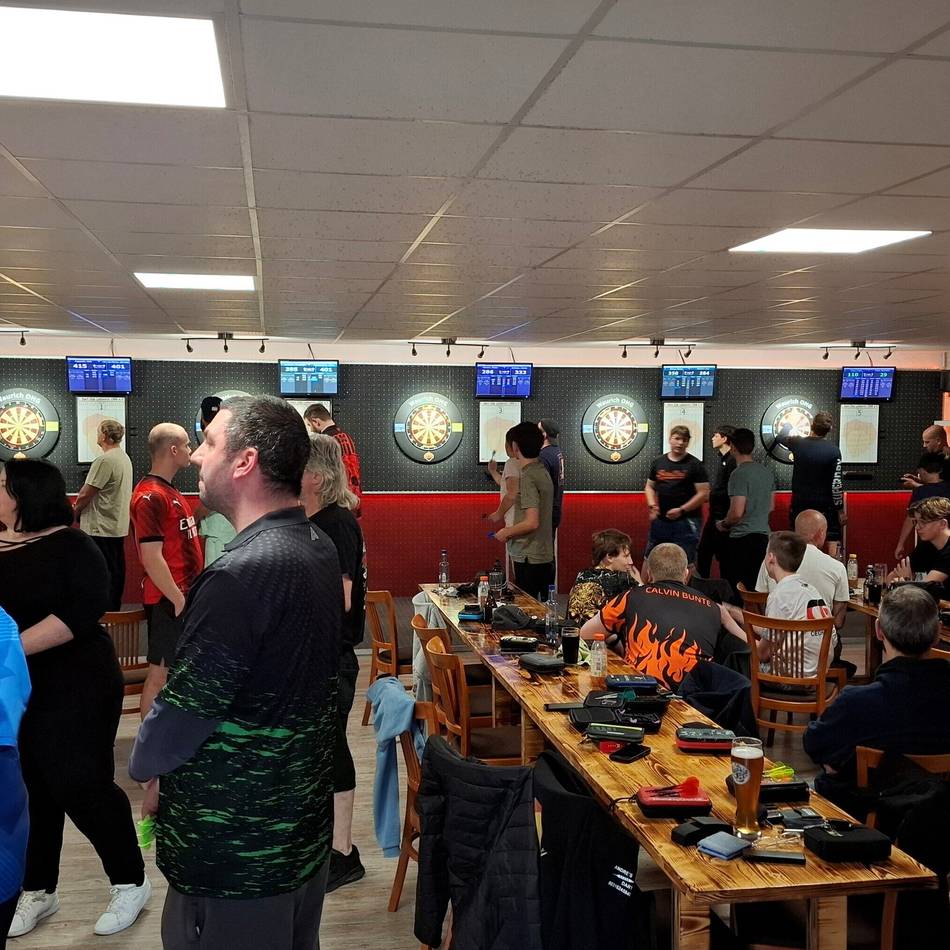 Sportveranstaltung in der Burggemeinde: Para-Darts-Turniere in Brüggener Darts-Base