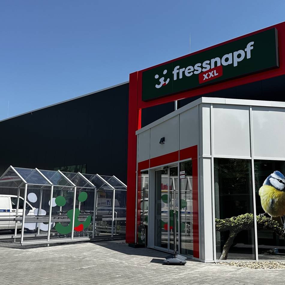 Zoofachhandel in Kleve: „Fressnapf“ eröffnet neue Filiale am Nosenhof – mit Hundesalon