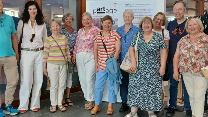 Ausstellung in Partnerstadt Fouesnant: Meerbuscher Kunst überzeugt in Frankreich