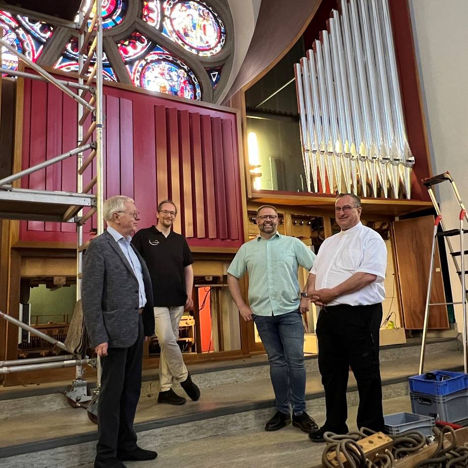 Arbeiten in St. Sebastian: In Lobberich wächst die Freude auf die sanierte Orgel